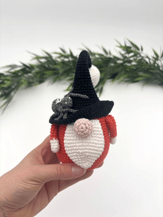 Halloween gnome