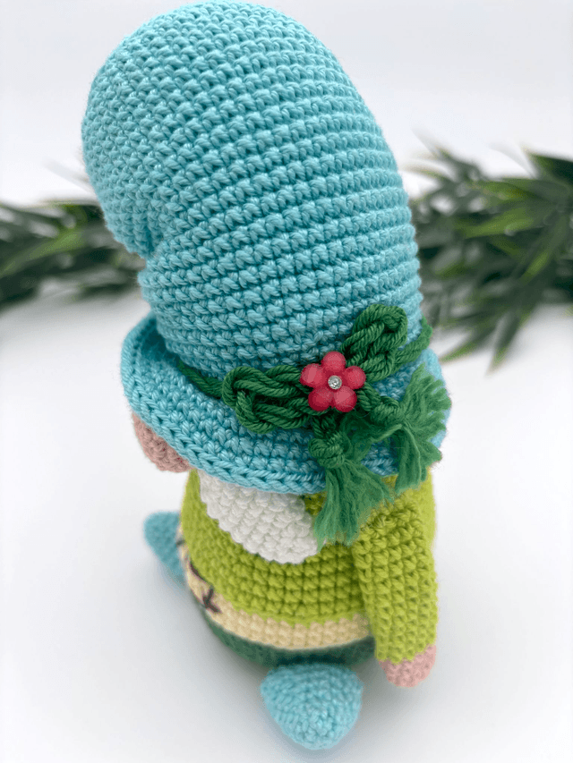 Easter gnome 