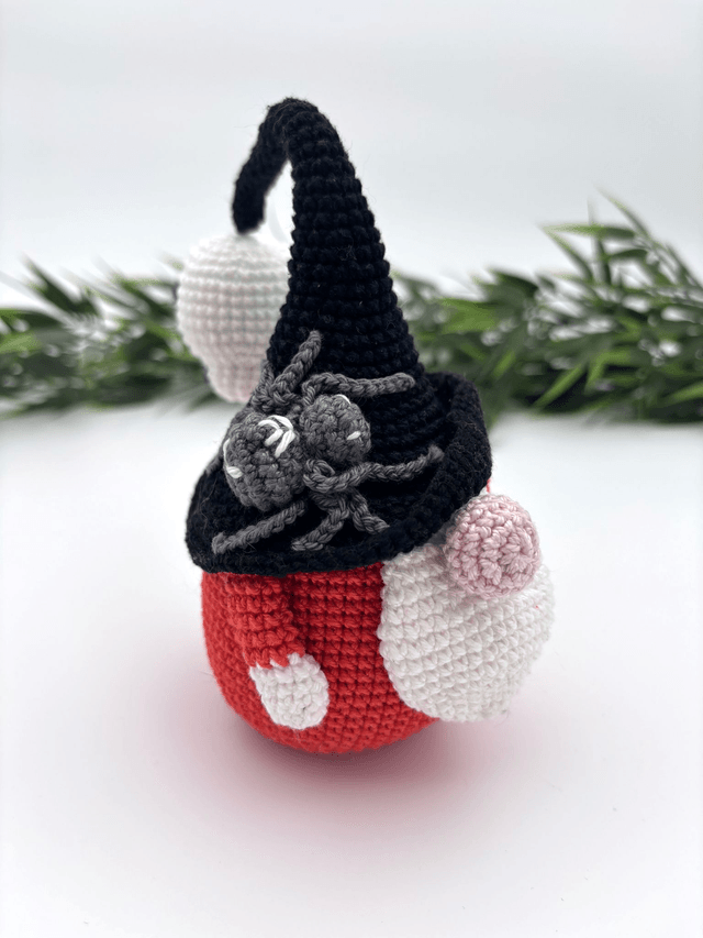 Halloween gnome