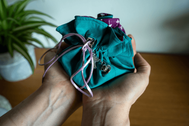 Tea time - Caduceus inspired dice bag