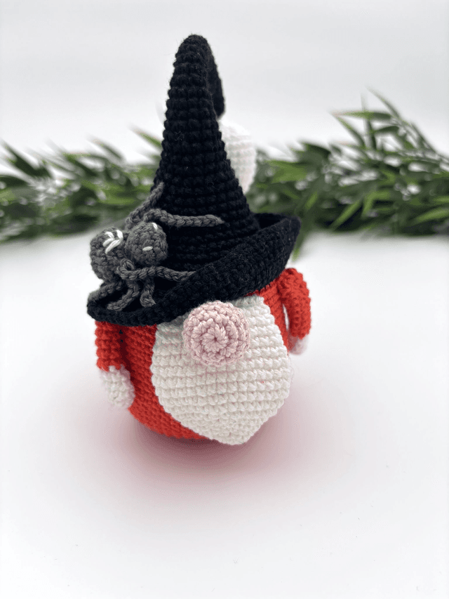 Halloween gnome